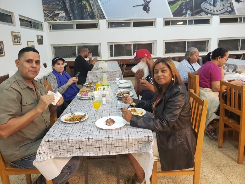 PHOTO-2020-07-07-23-42-50 4